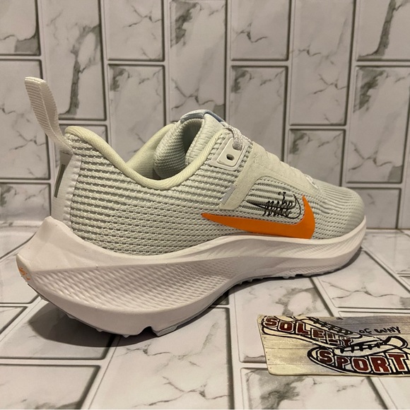 New Nike Air Zoom Pegasus 40 Premium White Blue Orange Red Running Shoes - Picture 10 of 13